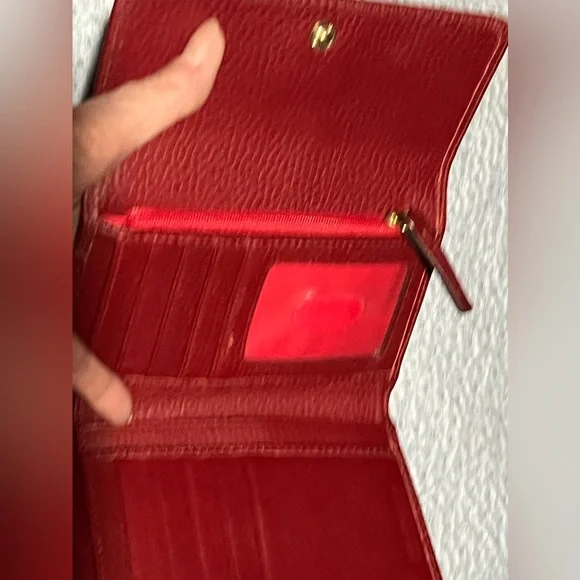 Dooney and Bourke - Picture 2 of 3